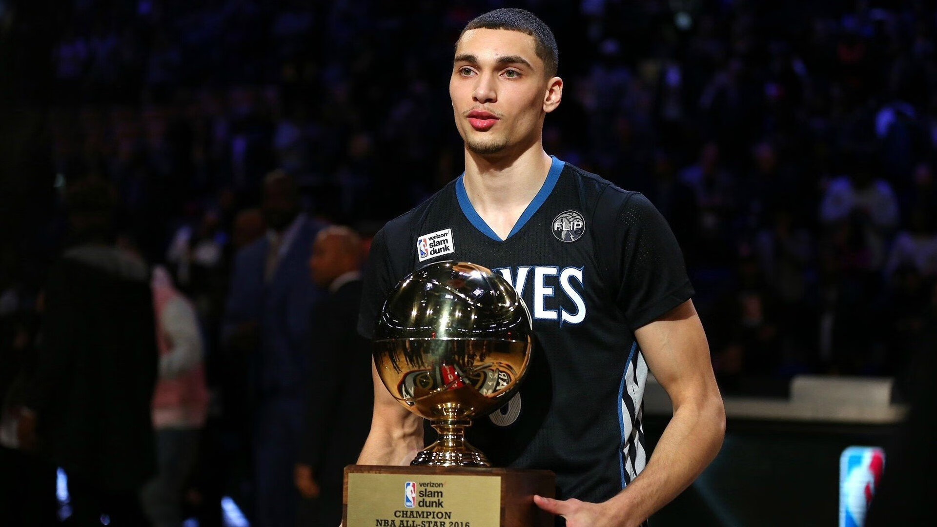 牙买加闪电、德甲铁血与北伦敦新王,欧冠半决赛的多元交响