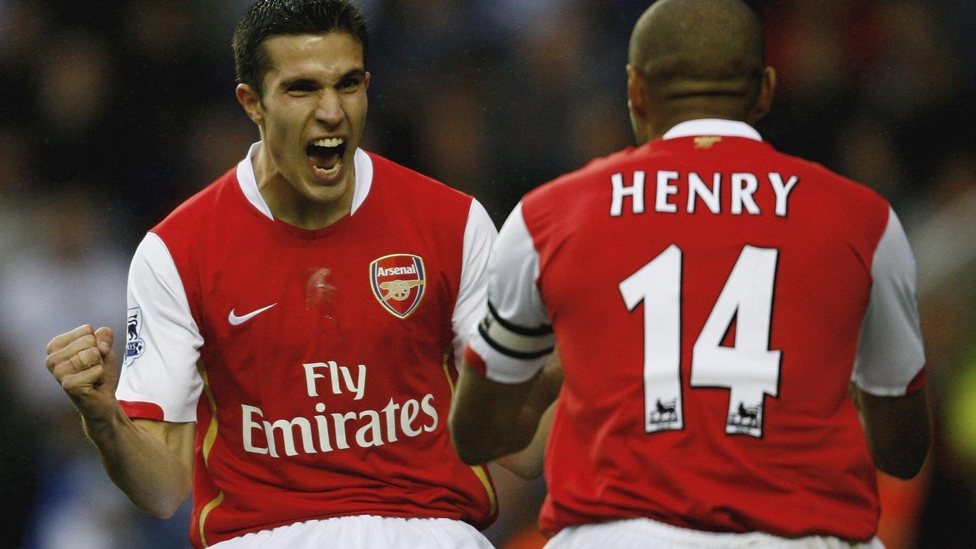 欧冠决赛之夜，本泽马用实力证明自己—从配角到王者的加冕之路