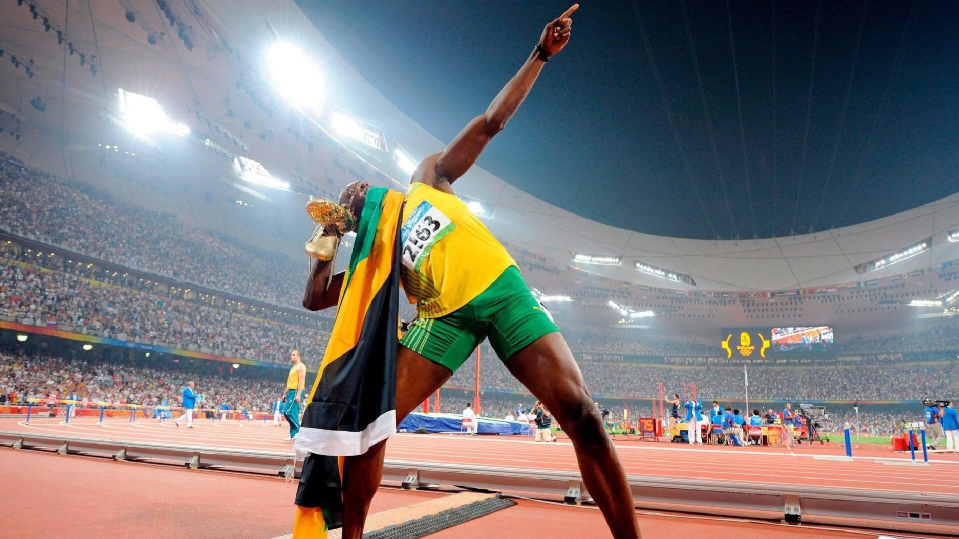 雷恩横扫厄瓜多尔，伊布如何从锋线尖刀蜕变为关键先生